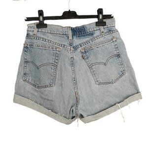 LEVI’S Vintage High Waisted Cut off Denim Shorts Blue 28